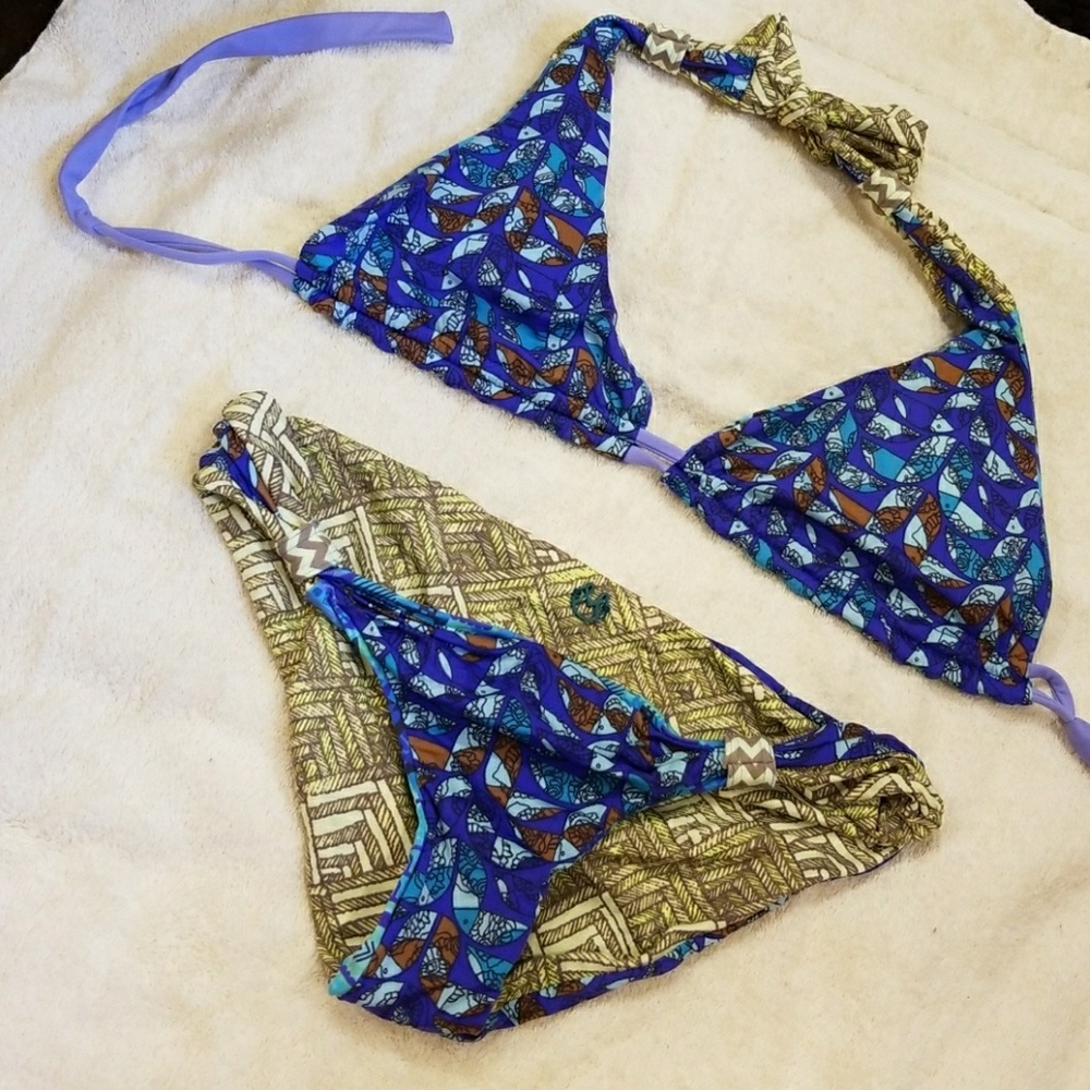 Swimsuit - Picture 2 of 2